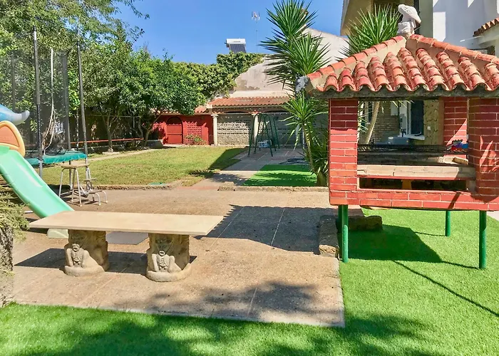 Villa Alamos Jerez I Piscina Salada Climatizada I BBQ I Jardines I 850m2